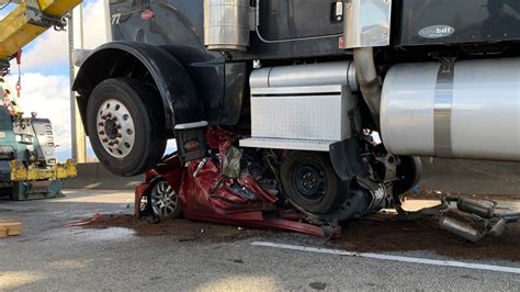 4 women critical after crash involving semi on South Side